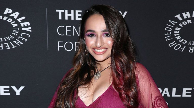 Jazz Jennings Shows Bikini Body After Gender Confirmation Surgery