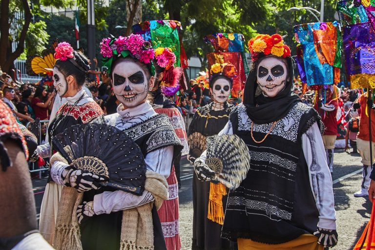 25 Top Festivals in Mexico: Meals, Music and Culture