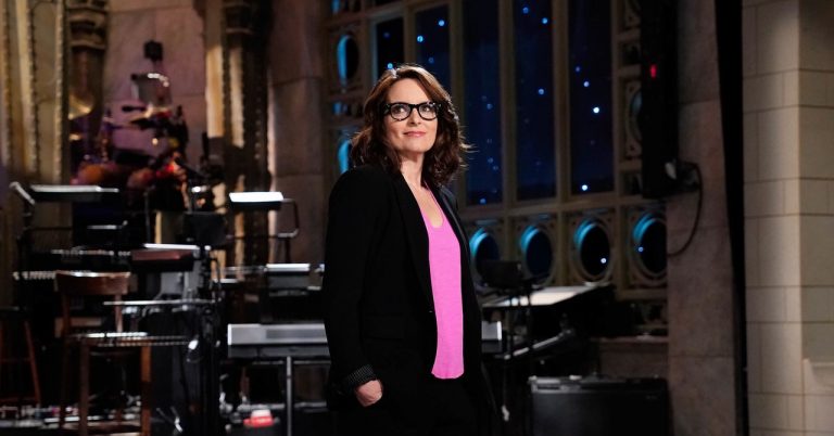 Tina Fey and BTS Top This Week’s Internet News Roundup