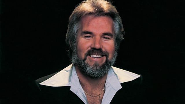 Kenny Rogers Exemplified How To Cross Over Without Really Changing