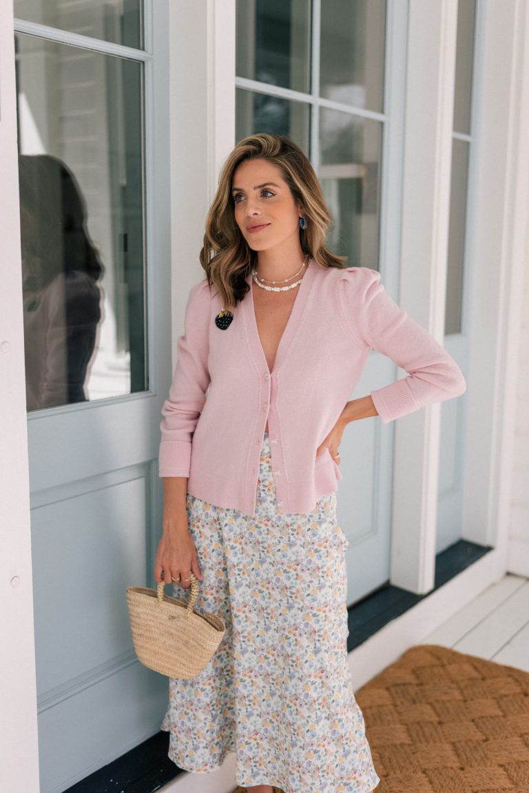 A Spring Pastel Cardigan – Gal Meets Glam