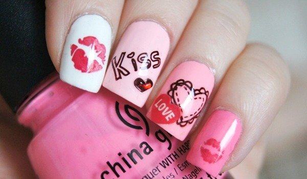 Fantabulous Kiss Nail Artwork: Must For Valentine’s Day