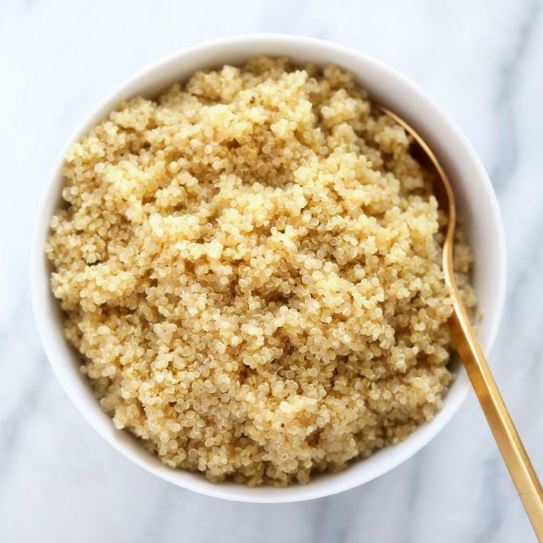 How to Cook Perfect Quinoa (+ actually make it taste good!)