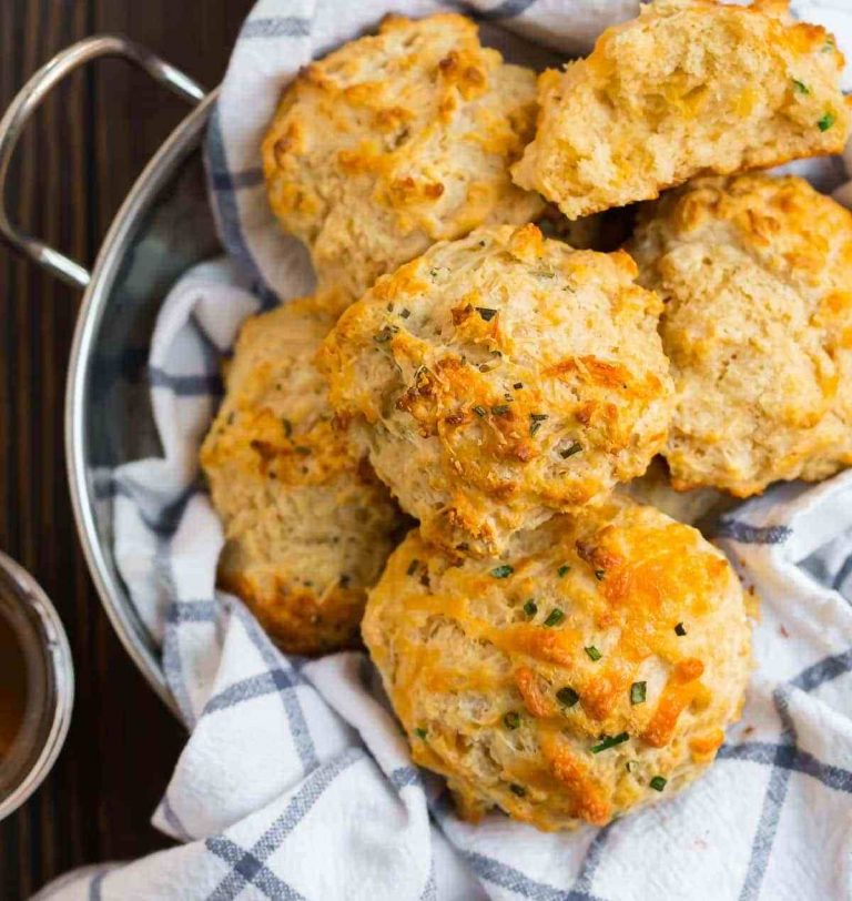 Drop Biscuits {The Best Quick and Easy Biscuit Recipe} – WellPlated.com