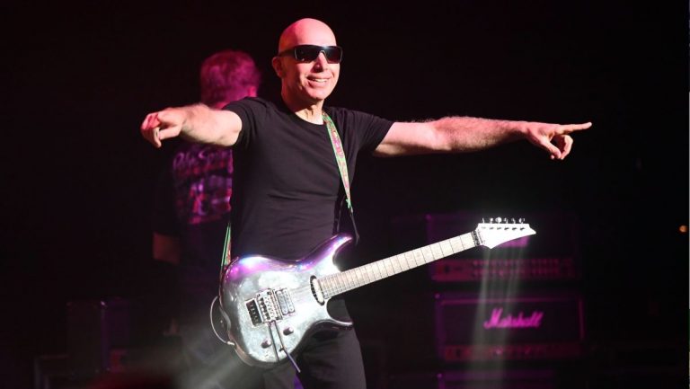 Joe Satriani names his worst album: “I have no idea why I thought people would want to hear that!”