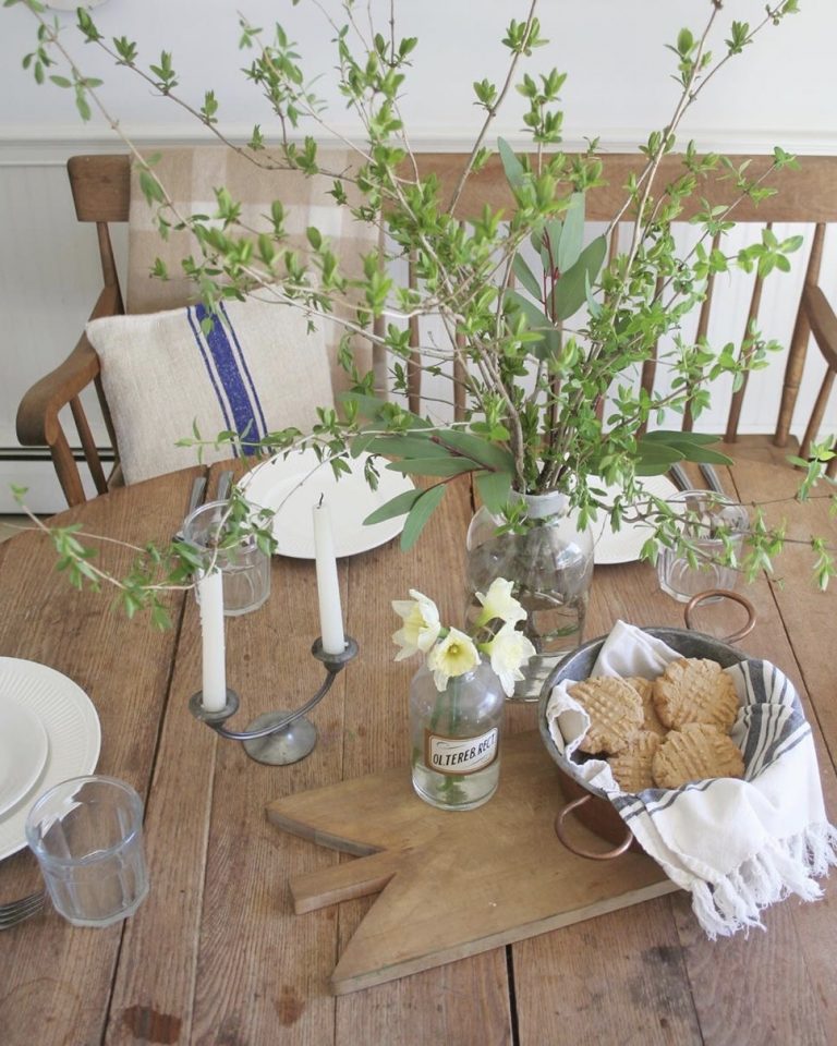 8 Beautiful Tablescapes and How to Create Them