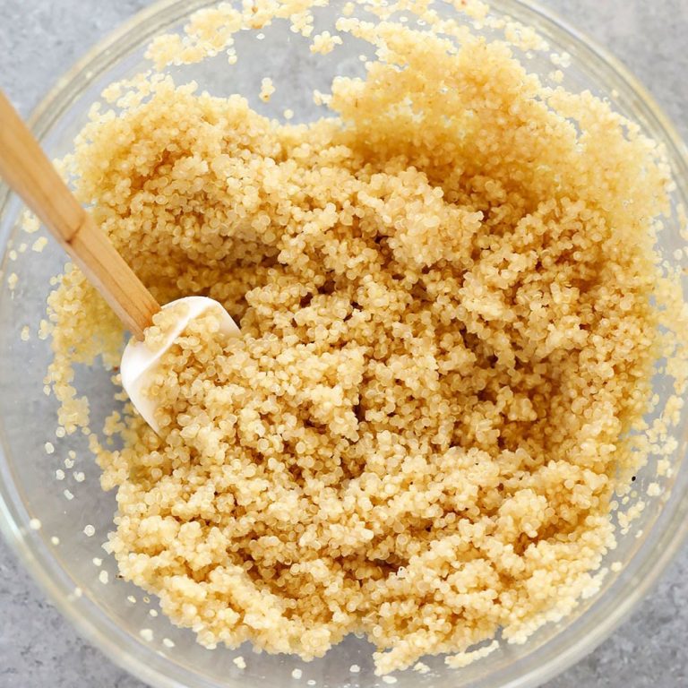 How to Cook Quinoa in the Microwave