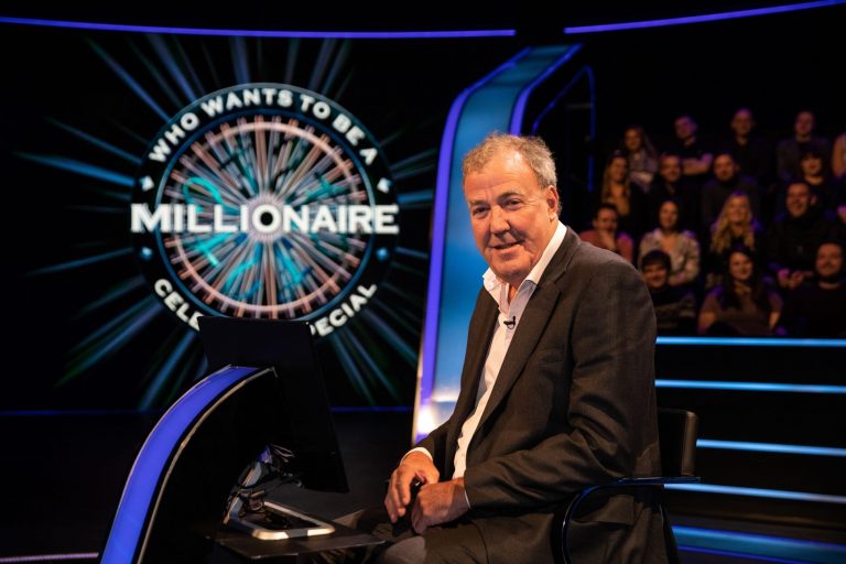 Who Wants To Be A Millionaire fans thrilled as Chaser Mark Labbett joins the show and doesn’t know the answer