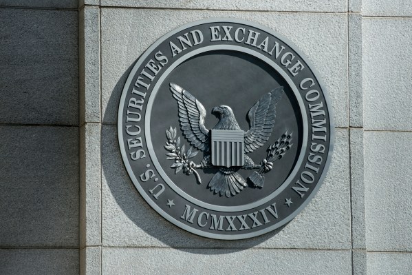 SEC temporarily loosens crowdfunding regulations on small companies – TechCrunch