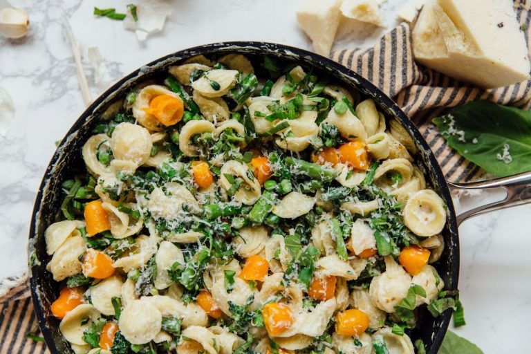 One-Pot Pasta Primavera with Summer Veggies & Ricotta