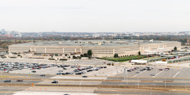 Pentagon’s review of controversial $10B contract was a sham, Amazon claims