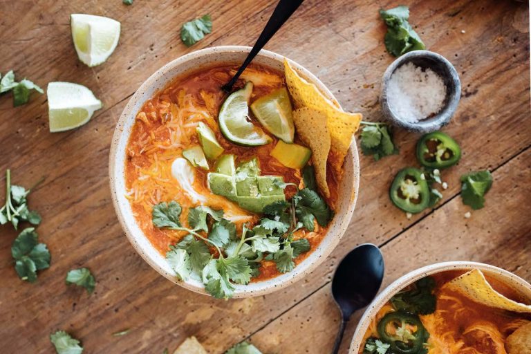 Easy Chicken Tortilla Soup Recipe