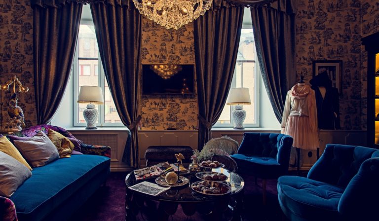 SUITE BELLE AT HOTEL PIGALLE | HOTELS