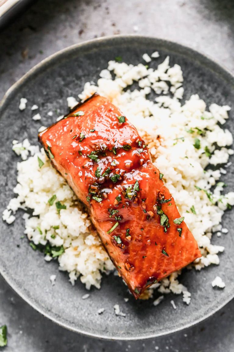 Honey Glazed Salmon {Simple & Excellent!} – WellPlated.com