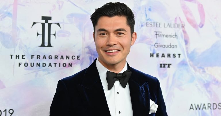 Sexy Henry Golding Shirtless Pictures