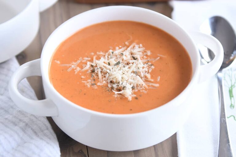 Instant Pot Creamy Tomato Basil Soup