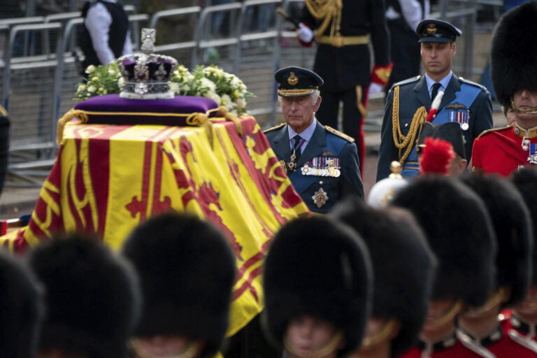 Palace reveals details of queen’s state funeral on Monday