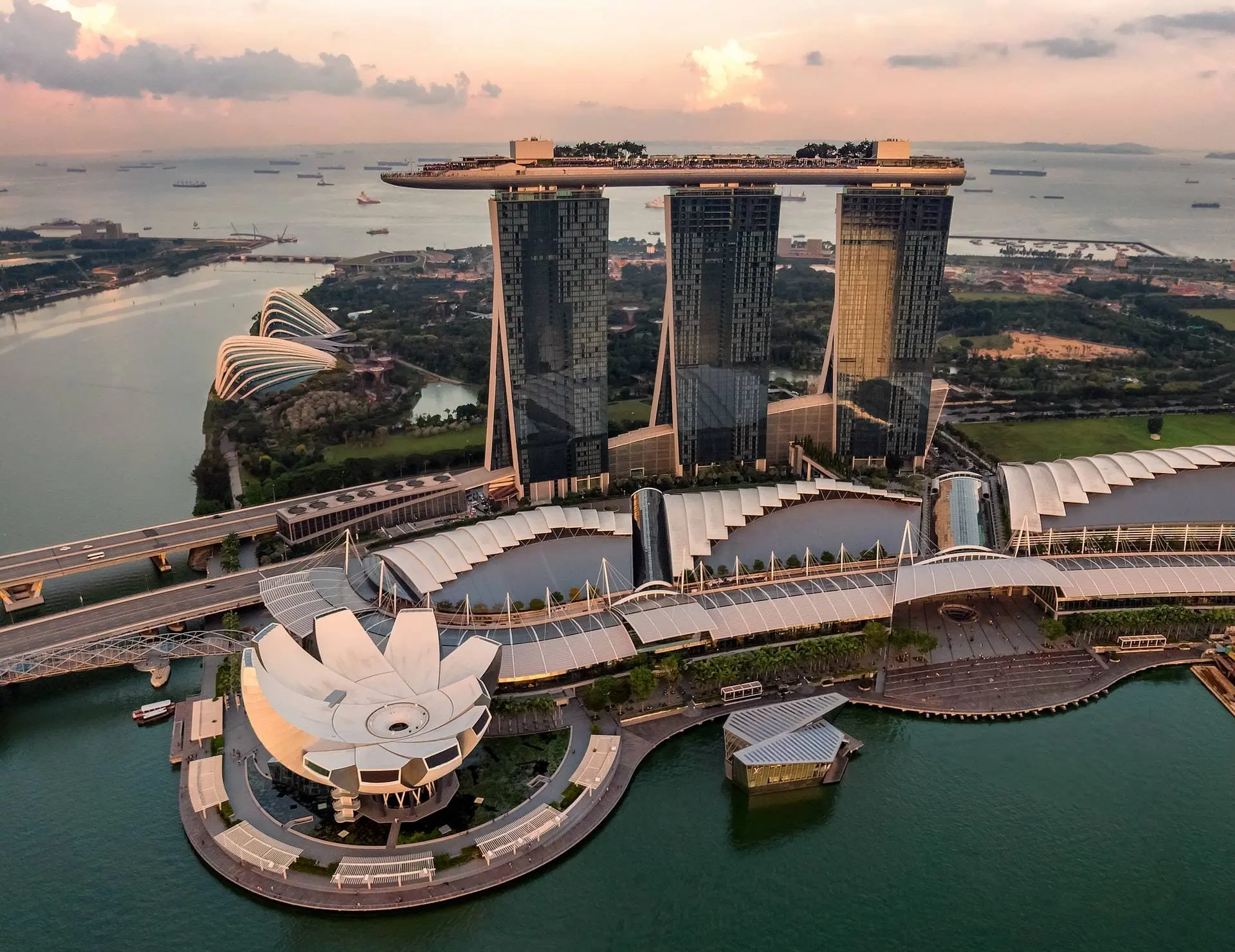 Best Luxury Hotels in Singapore