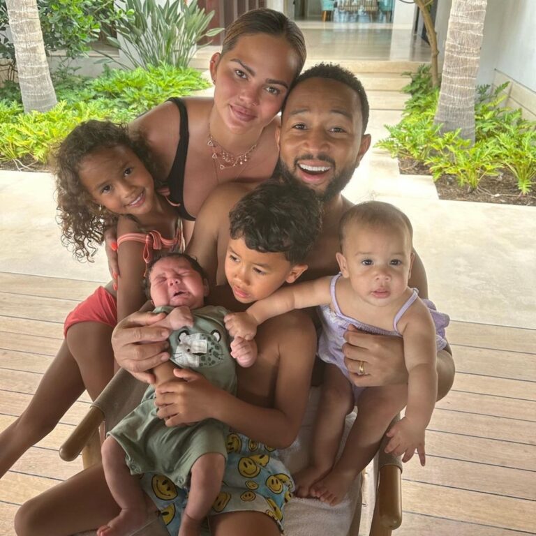 All of You Will Love All of Chrissy Teigen & John Legend’s Family Pics