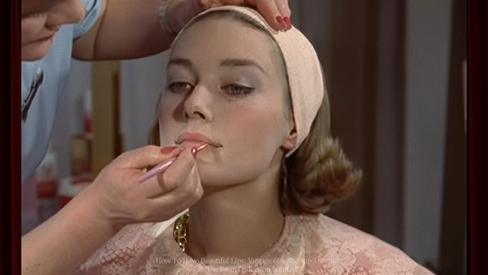 How to Apply Lipstick 1960 Makeup Tutorial