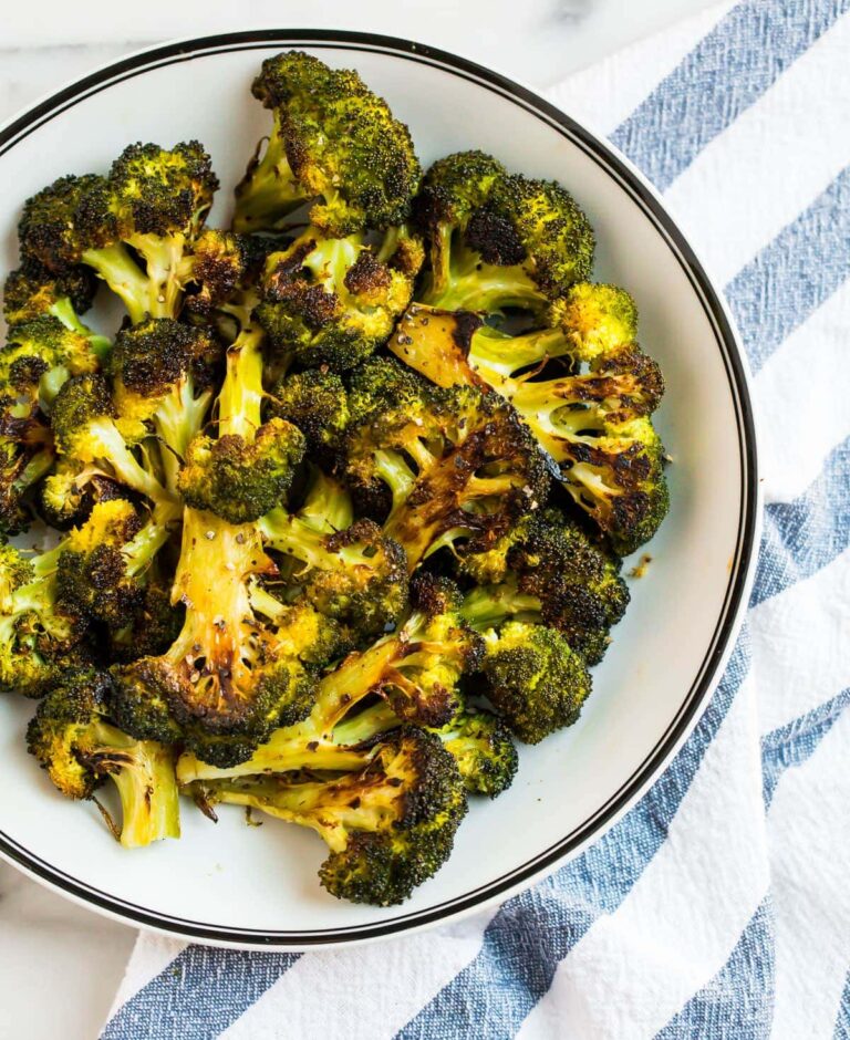 Roasted Broccoli – WellPlated.com