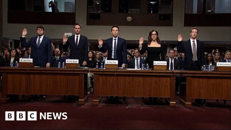 Zuckerberg apologises as Senators grill tech CEOs