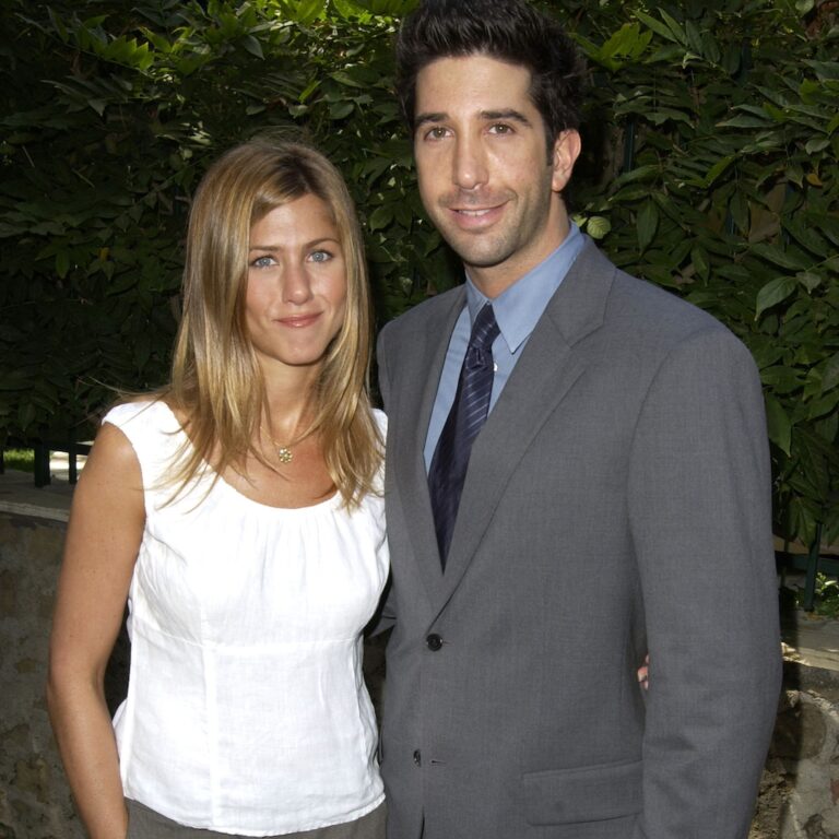 See Jennifer Aniston & David Schwimmer’s Latest Friends Reunion