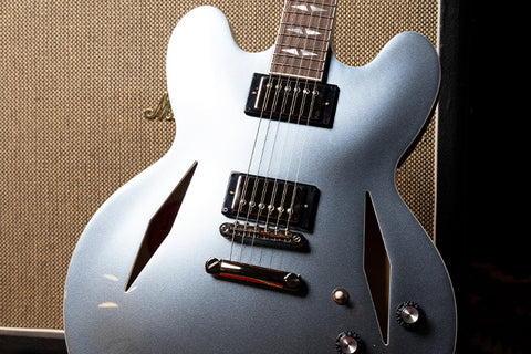 The Epiphone Dave Grohl DG-335 is Right here! Product Review & Demo Video